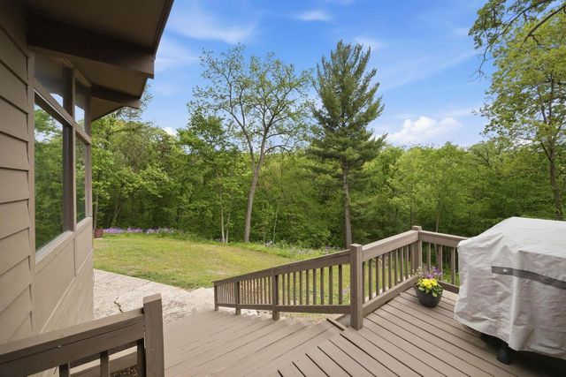 3304 N Crystal Springs Road, Janesville, WI 53545