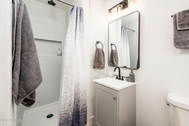 4112 N 6th Avenue NW, Phoenix, AZ 85013