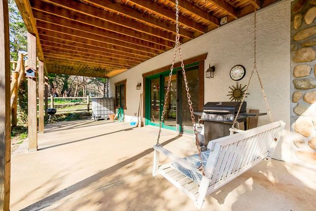 14850 Oak Valley Drive, Gardner, KS 66030
