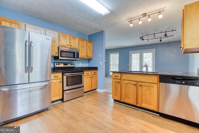 4152 Logans Ridge, Loganville, GA 30052