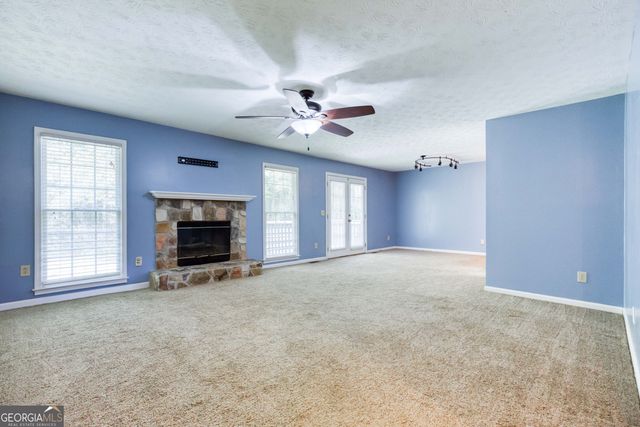 4152 Logans Ridge, Loganville, GA 30052