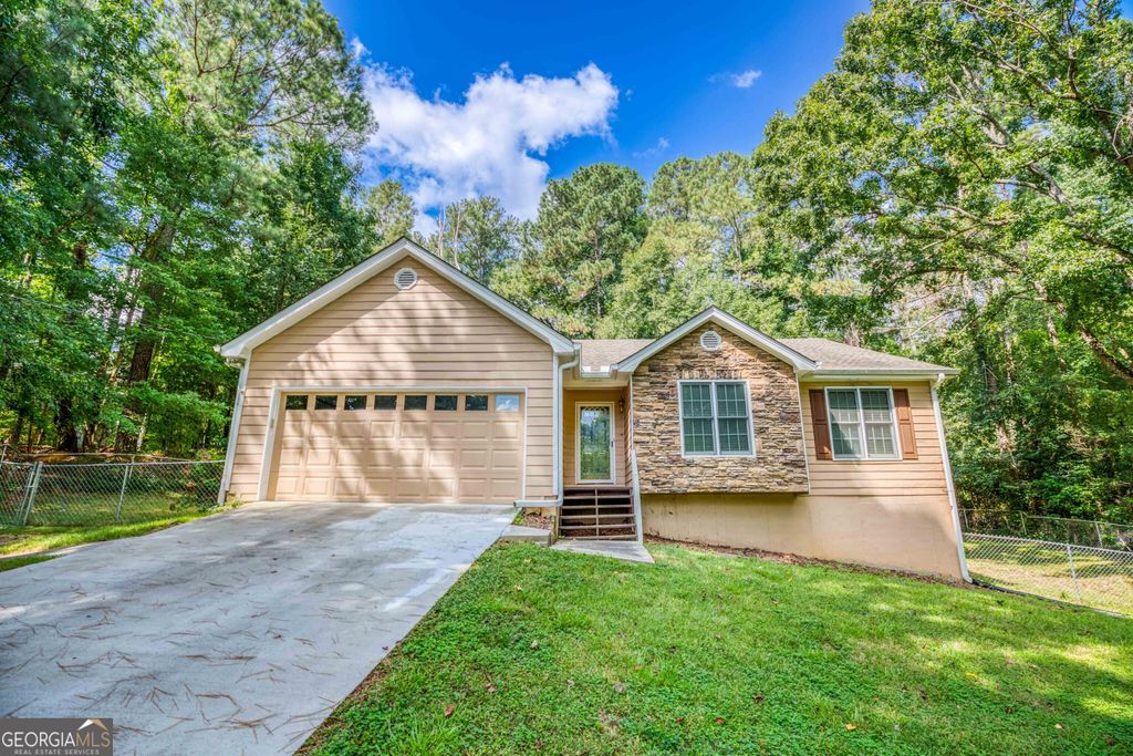 4152 Logans Ridge, Loganville, GA 30052