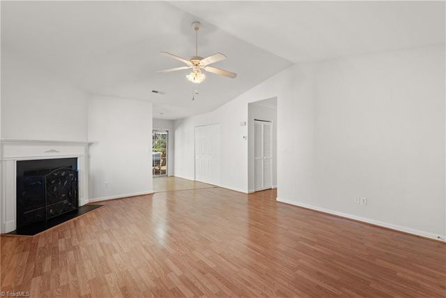 2635 Stratford Lake Road, Winston-salem, NC 27103