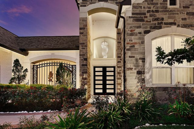 25031 Karacabey Court, The Woodlands, TX 77389