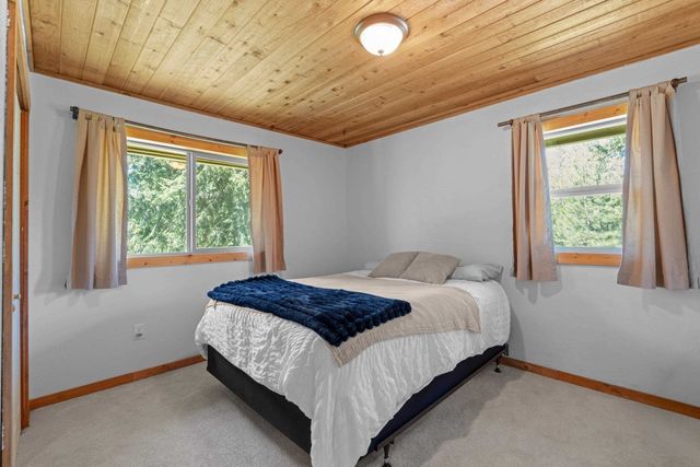 5522 Moose Meadow Way, Deer Park, WA 99006
