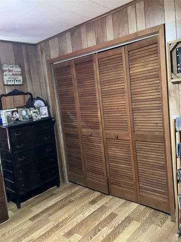 2454 Rs County Road 1402, Point, TX 75472