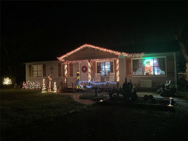 2454 Rs County Road 1402, Point, TX 75472