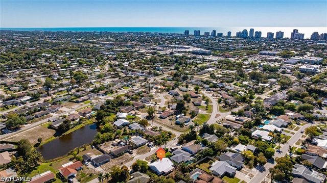 1337 N Alhambra CIR, Naples, FL 34103