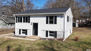 3007 W NEBRASKA Avenue, Peoria, IL 61604