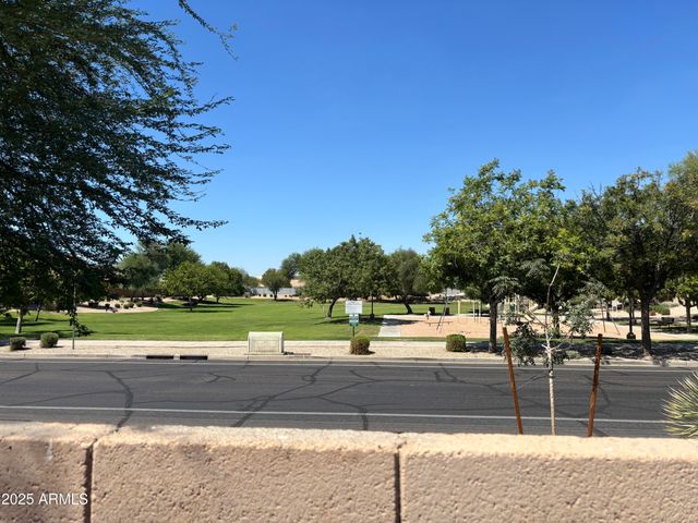 434 E SHEFFIELD Avenue, Gilbert, AZ 85296