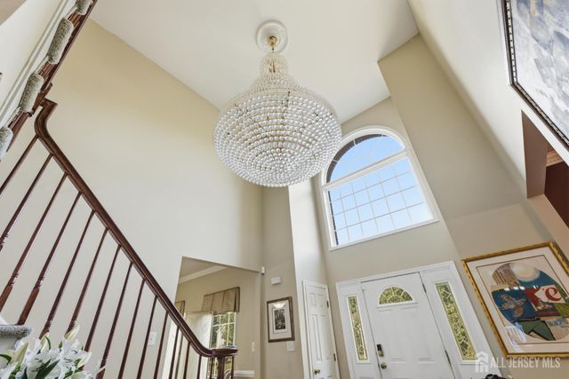 17 Santa Fe Avenue, Old Bridge, NJ 08857