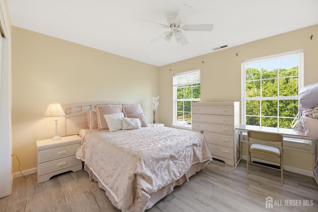 17 Santa Fe Avenue, Old Bridge, NJ 08857