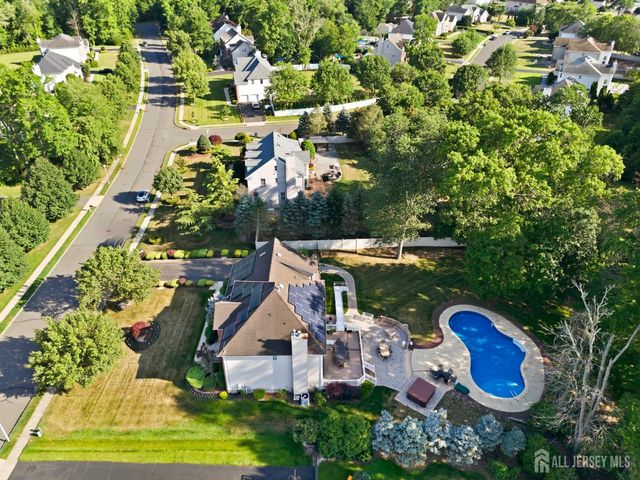 17 Santa Fe Avenue, Old Bridge, NJ 08857
