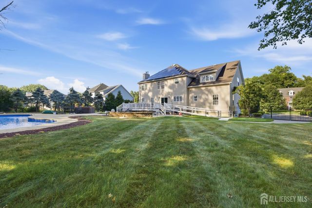 17 Santa Fe Avenue, Old Bridge, NJ 08857