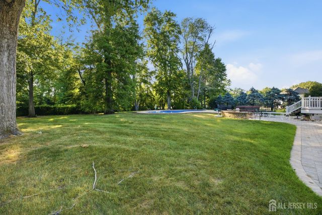 17 Santa Fe Avenue, Old Bridge, NJ 08857