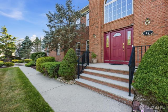 17 Santa Fe Avenue, Old Bridge, NJ 08857