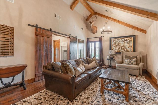 3110 W Waterloo Road, Edmond, OK 73025