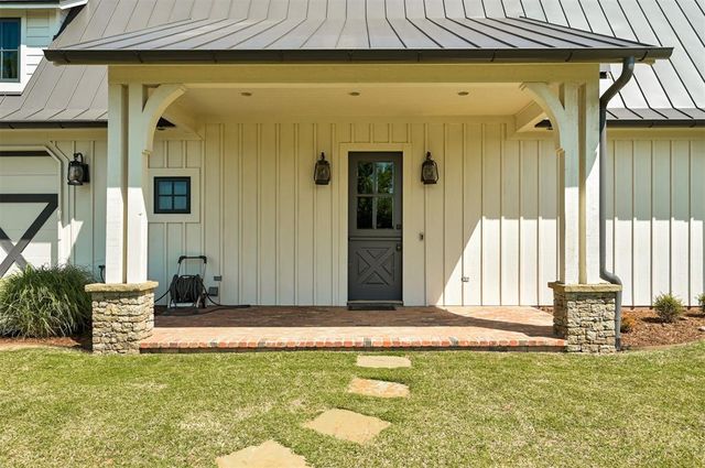 3110 W Waterloo Road, Edmond, OK 73025
