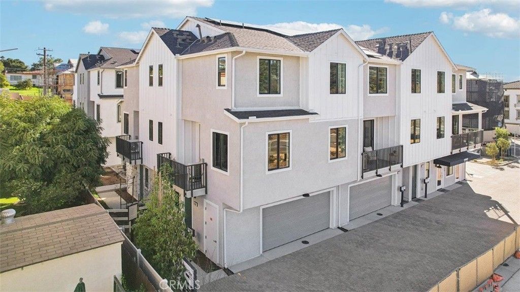 2346 Red Coral Glen, Escondido, CA 92025 — exterior