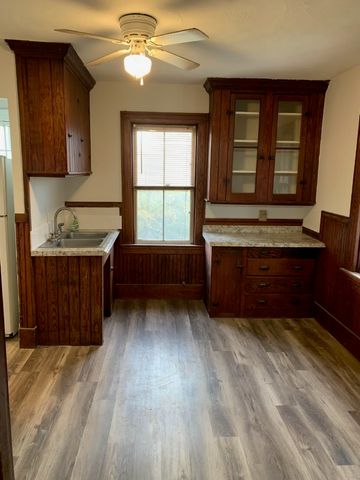 274 Waterman Avenue 4, Smithfield, RI 02917