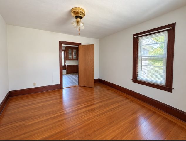 274 Waterman Avenue 4, Smithfield, RI 02917