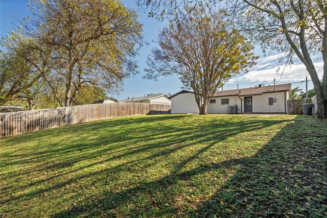 4021 Happy Canyon Drive, Dallas, TX 75241