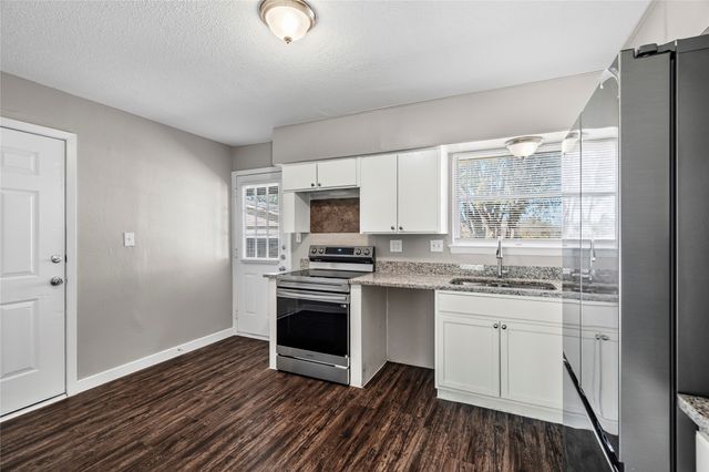 4021 Happy Canyon Drive, Dallas, TX 75241