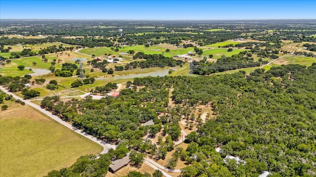 283 County Road 4794, Boyd, TX 76023