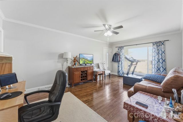 1213 E Park Drive, Gastonia, NC 28054