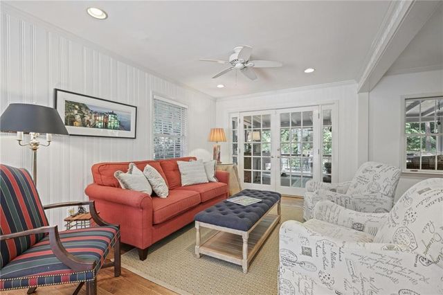 1960 Brookview Drive NW, Atlanta, GA 30318