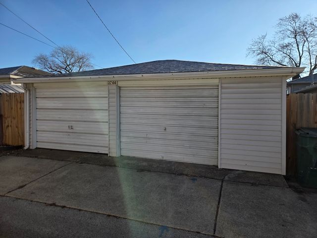 3744 S Grover Avenue, Hammond, IN 46327