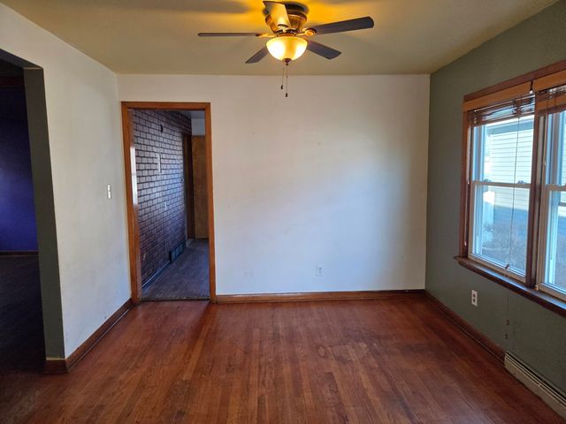 3744 S Grover Avenue, Hammond, IN 46327