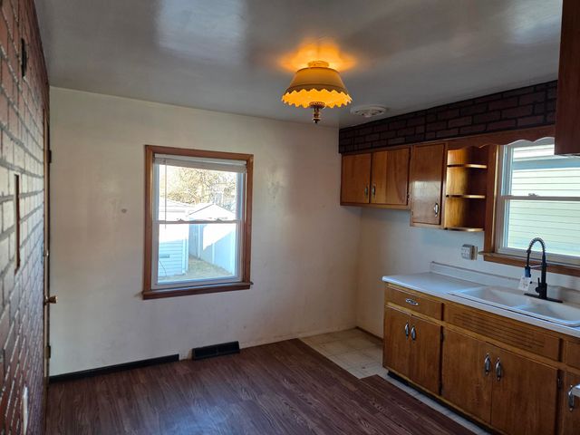 3744 S Grover Avenue, Hammond, IN 46327