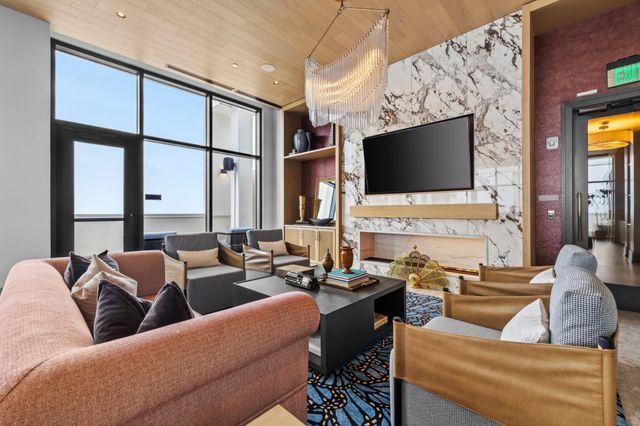 930 Commerce St Apt 508, Nashville, TN 37203