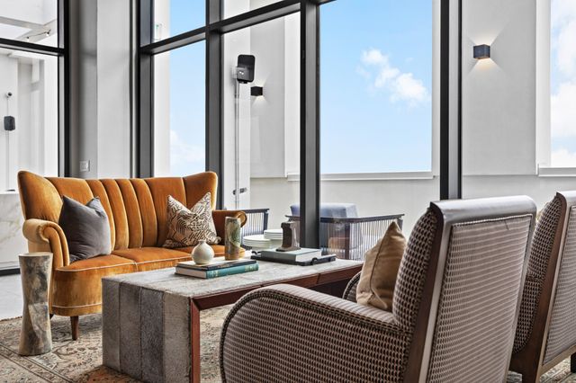 930 Commerce St Apt 508, Nashville, TN 37203