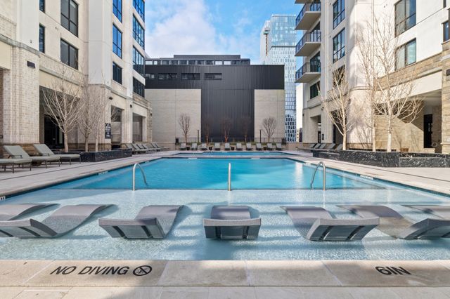 930 Commerce St Apt 508, Nashville, TN 37203