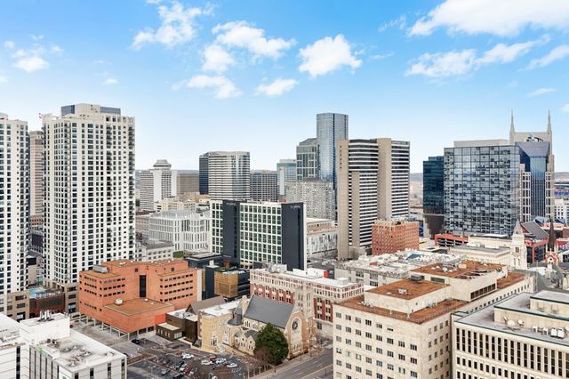 930 Commerce St Apt 508, Nashville, TN 37203