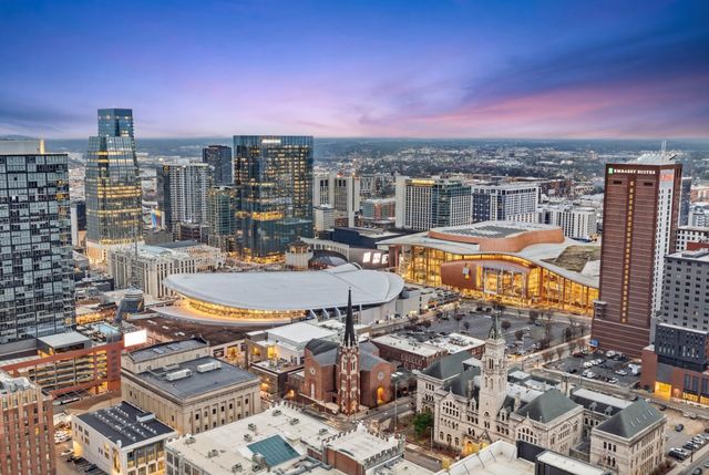 930 Commerce St Apt 508, Nashville, TN 37203