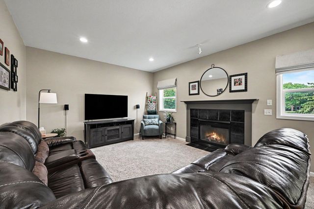 12320 Windsor Court, Burnsville, MN 55337