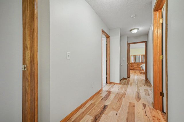 12320 Windsor Court, Burnsville, MN 55337