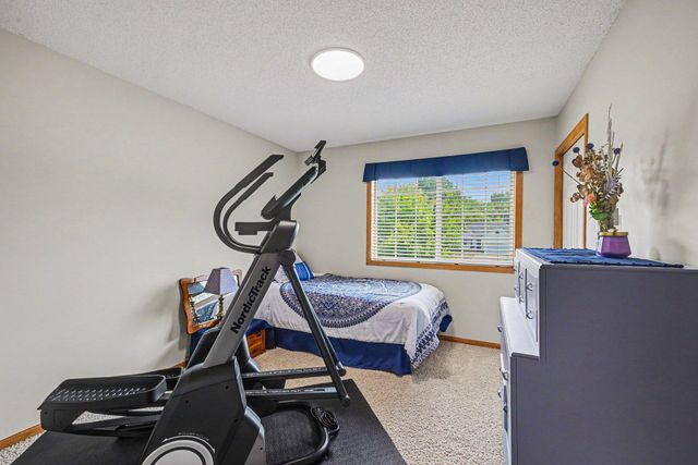 12320 Windsor Court, Burnsville, MN 55337