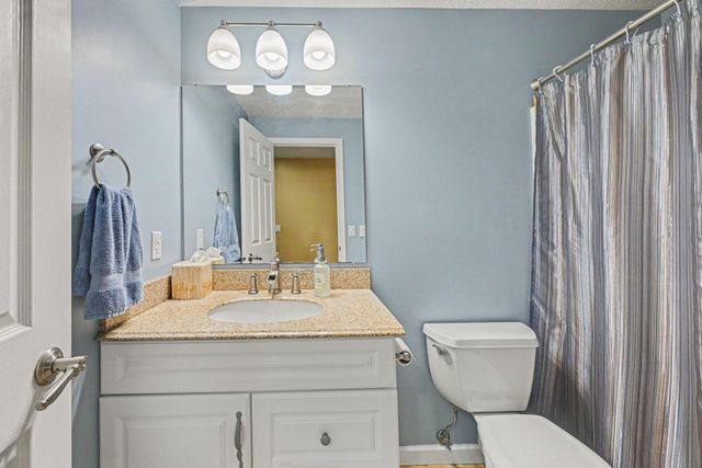 12320 Windsor Court, Burnsville, MN 55337