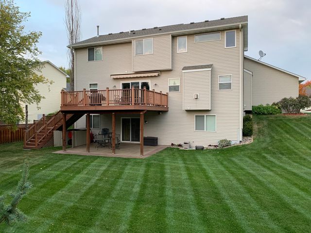 12320 Windsor Court, Burnsville, MN 55337