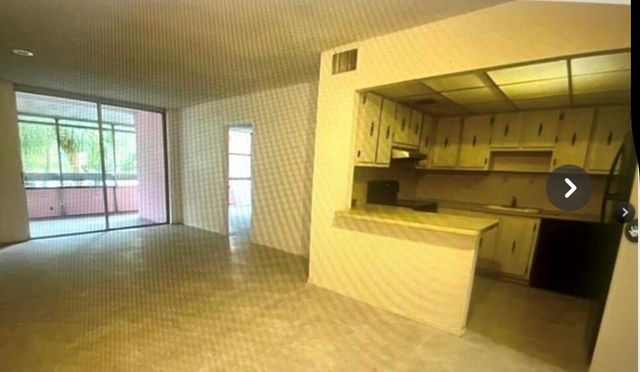 2017 NW 46th Avenue A206, Lauderhill, FL 33313