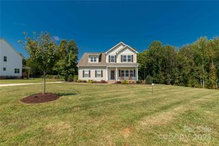 5051 Oxbow Run Lane, Clover, SC 29710