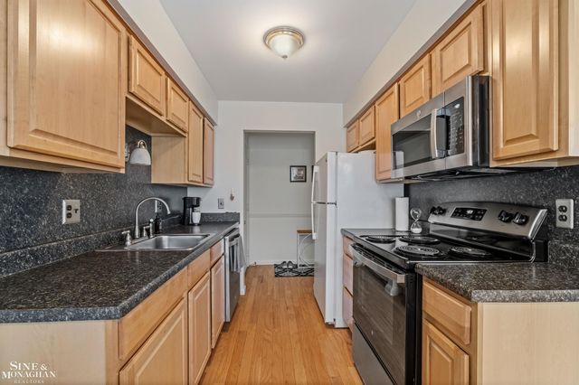 23041 Liberty Street, St Clair Shores, MI 48080