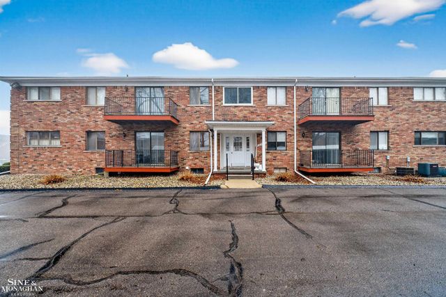 23041 Liberty Street, St Clair Shores, MI 48080