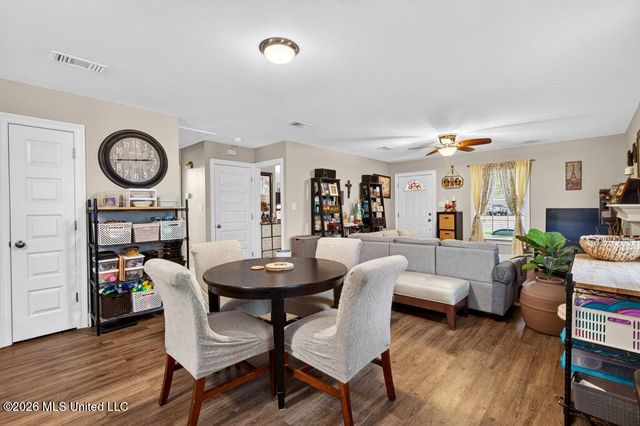 1002 Washington Street, Waveland, MS 39576
