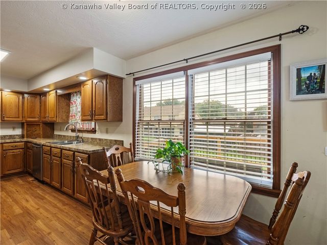 71 Shannon Drive, Hurricane, WV 25526