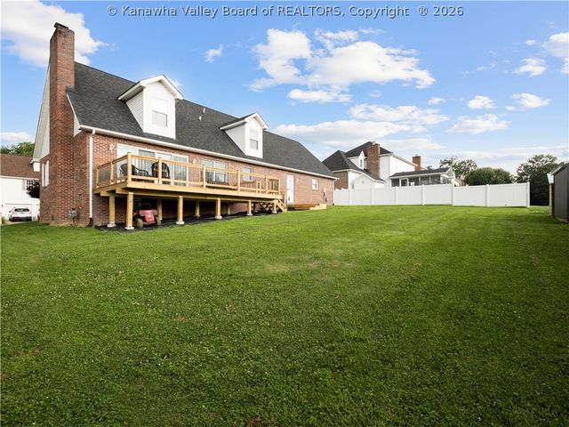 71 Shannon Drive, Hurricane, WV 25526